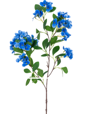 La Fleur Artificielle Boule de Neige Real Touch Bleu 80 cm a une seule tige avec plusieurs grappes de fleurs bleues vibrantes et de feuilles vertes luxuriantes, sur un fond blanc uni.