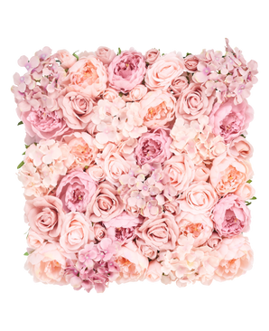Les fleurs de haie artificielles 50x50 cm présentent un présentoir carré de roses roses et blush, de pivoines et d'hortensias rapprochés pour un look doux et élégant sur un fond blanc.
