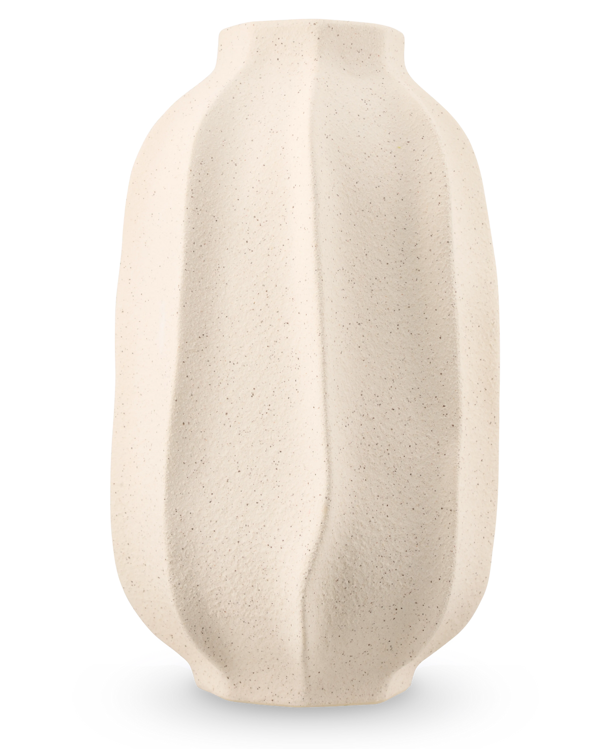 Le Vase Petal Shade 30 cm beige est un vase en céramique structurée au fini mat et aux stries verticales ondulées organiques sur un fond gris clair.