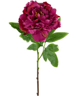 La fleur artificielle pivoine 61 cm rose est une fleur artificielle simple en forme de pivoine rose foncé avec des pétales superposés et des feuilles vertes sur une tige marron, représentée sur un fond blanc.