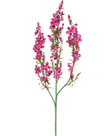 Une herbe à chat artificielle de 75 cm rose clair a une seule tige verte avec trois branches, chacune avec des grappes de petites fleurs rose clair et des feuilles vertes, sur un fond blanc uni.