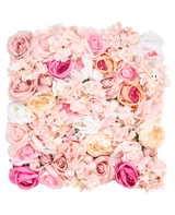 Les fleurs de haie artificielles 50x50 cm rose clair présentent un arrangement carré de roses et d'hortensias artificiels dans des tons rose tendre, pêche, blanc et crème, densément emballés pour un affichage floral luxuriant.