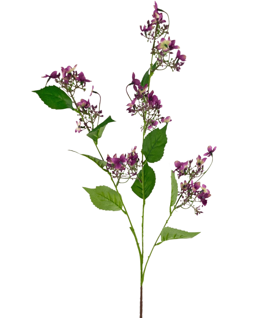 La Fleur Artificielle Hortensia Sauvage 86 cm violet possède une seule tige avec plusieurs bouquets de petites fleurs violettes et de feuilles vertes, isolées sur un fond blanc.