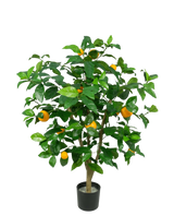 Un citronnier artificiel de 90 cm avec des feuilles vertes vibrantes et des citrons jaunes réalistes, sur un fond blanc uni.
