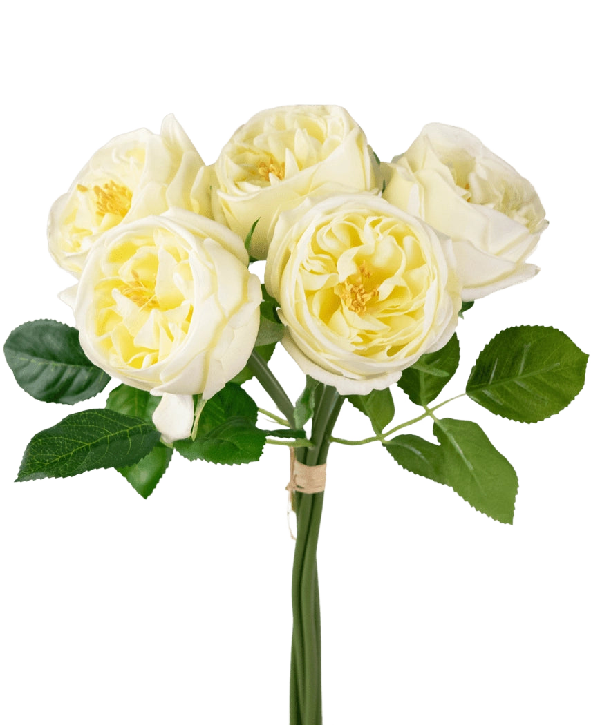 Le bouquet de roses artificielles "Carmen" Real Touch blanc crème 36 cm comprend six roses artificielles jaune clair avec des feuilles vertes, des tiges liées ensemble, sur un fond blanc.