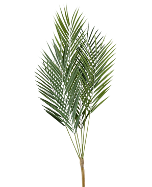 Le palmier artificiel Chamaedorea 78 cm possède de longues et fines feuilles de palmier vertes aux extrémités pointues sur plusieurs tiges fines, sur un fond blanc uni.