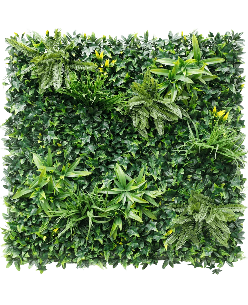 La Haie Artificielle Volta 100x100 cm UV est un mur végétal carré au feuillage artificiel dense, avec diverses plantes à feuillage comme des fougères et des petites fleurs jaunes, disposées sur un fond luxuriant.