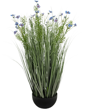 Le pot d'herbe d'oignon de fleur de Gesang violet de gazon artificiel (90 cm, ignifuge) a un gazon artificiel vert haut et fin et de délicates fleurs violet clair dans un pot noir, sur un fond blanc.